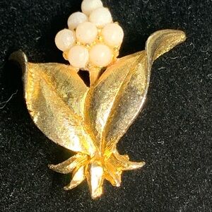 Gold-Tone Floral Leaf Brooch with Cream Bead Accents